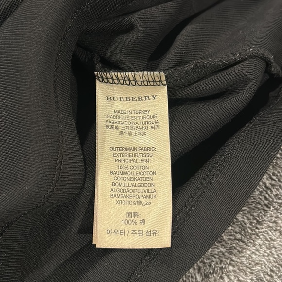 Burberry Britt Black 3/4 Sleeve Shirt Women’s Size XS - Picture 6 of 9